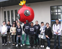 VU students with team mates from Shanghai Maritime University VU students with team mates from Shanghai Maritime University