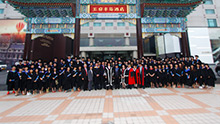 Image of all graduates and delegates gathered outside