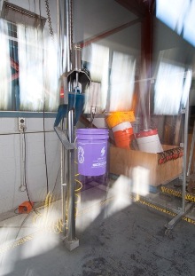 Free-fall drop test