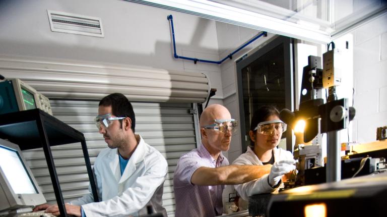  VU engineering & computer science shine in world rankings
