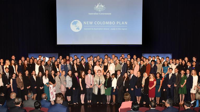 Australia's Minister for Foreign Affairs, Senator Marise Payne, with the 2020 New Colombo Plan Scholarship recipients Minister for Foreign Affairs Marise Payne with the 2020 recipients