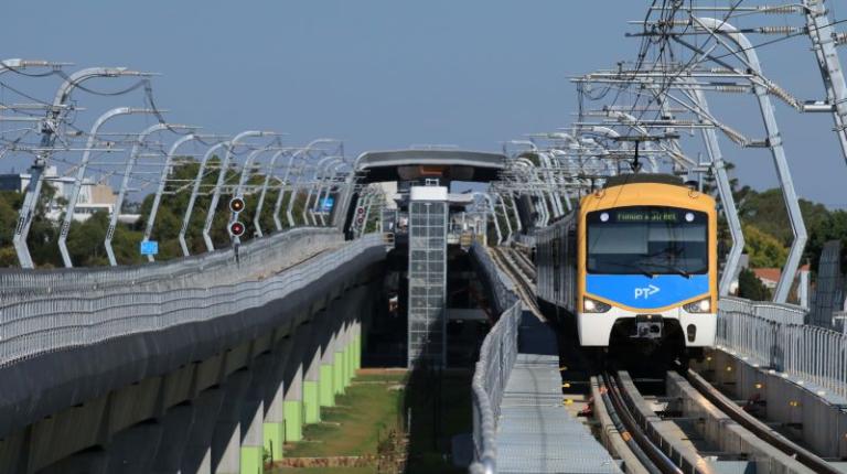 VU research shows public transport sector can address skills shortage by increasing participation of women and young people Victorian railway