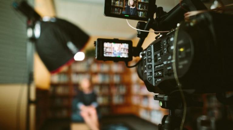 COVID-19 can stimulate the legal profession to embrace technological change Video conference with woman