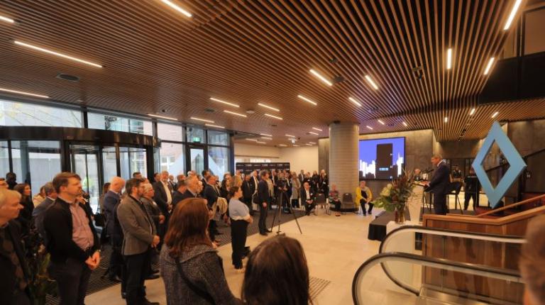  Crowd-shot-of-official-opening-of-VU-City-Tower