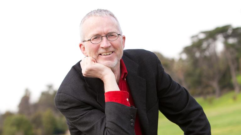  headshot of Robert Hess