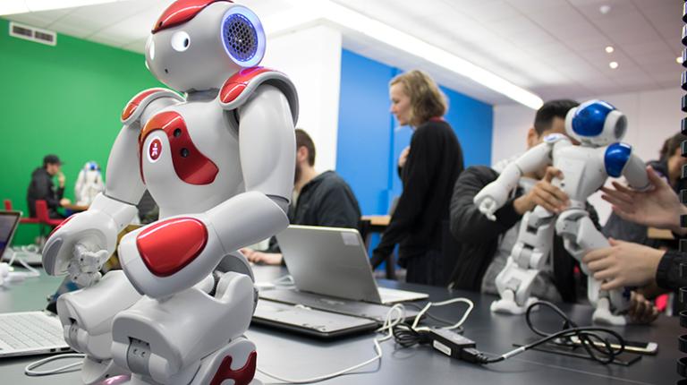 robots used in learning environment