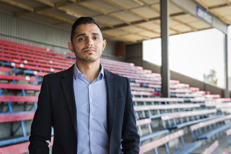 Pakistan MBA Kashif Bouns Victoria University Alumni Western Bulldogs Football Club